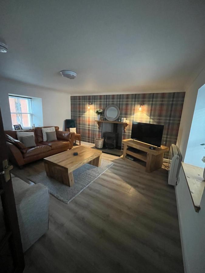 North Coast Property - 17 Margaret Street - Avoch 外观 照片